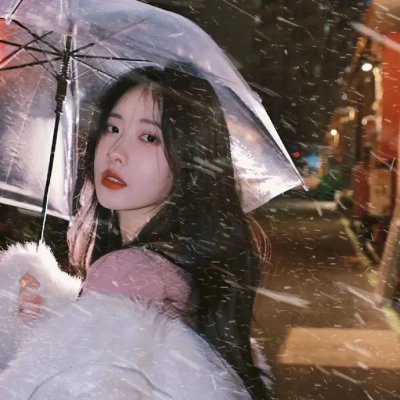 夜晚开的花封面
